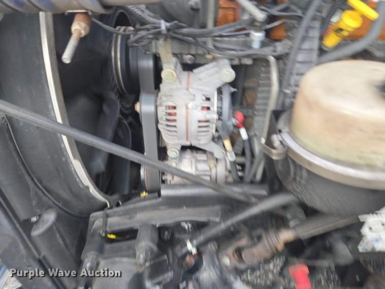 image for item EI4123 2021 Kenworth T680 semi truck