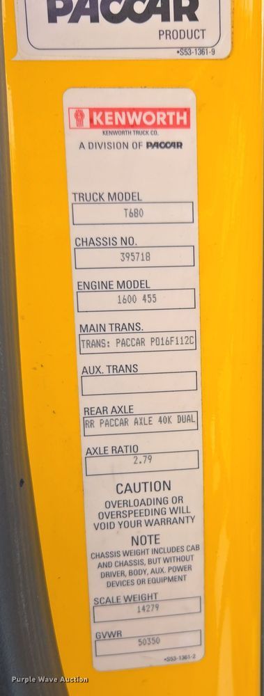 image for item EI4125 2021 Kenworth T680 semi truck