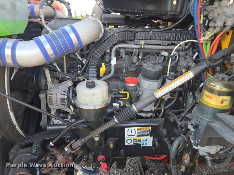 image for item EI4129 2020 Kenworth T680 semi truck