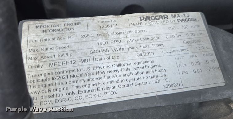 image for item EI4130 2022 Kenworth T680 semi truck