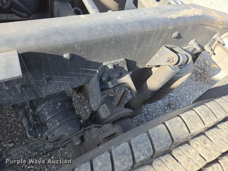 image for item EI4131 2021 International LT625 semi truck