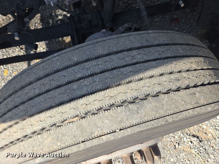 image for item EI4131 2021 International LT625 semi truck