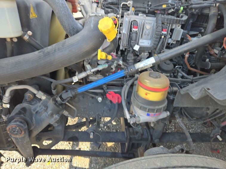 image for item EI4131 2021 International LT625 semi truck