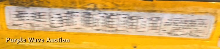 image for item EI4132 2022 Kenworth T680 semi truck