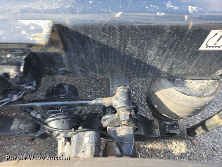 image for item EI4133 2021 Kenworth T680 semi truck