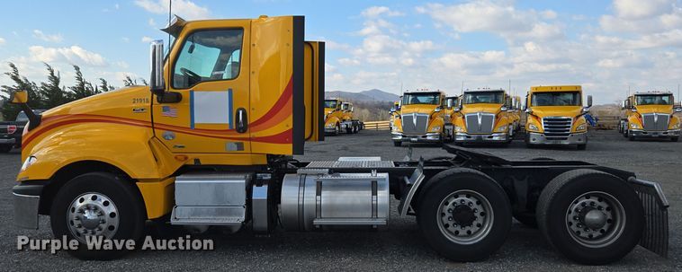 image for item EI4134 2021 International LT625 semi truck