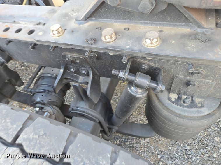 image for item EI4134 2021 International LT625 semi truck