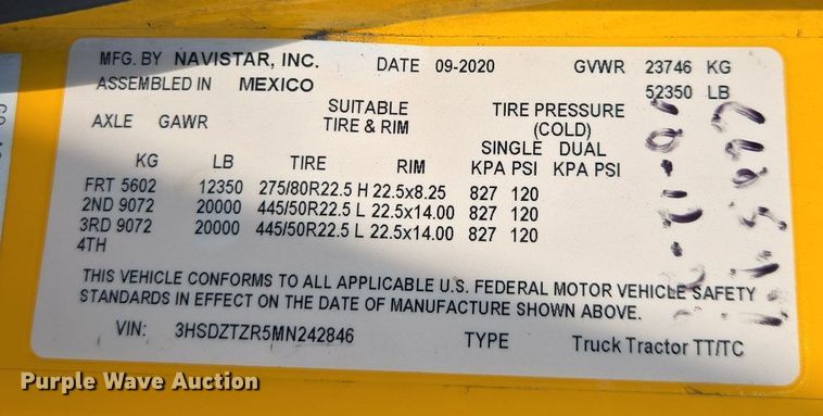 image for item EI4134 2021 International LT625 semi truck