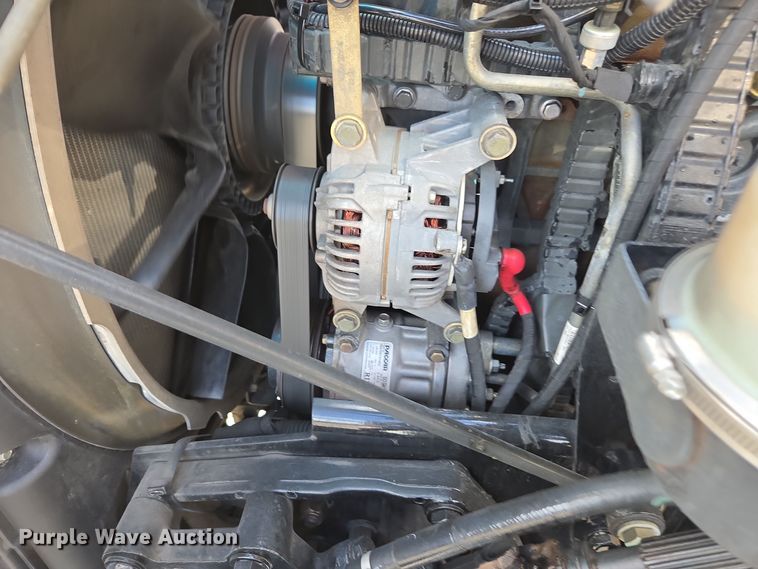 image for item EI4135 2021 Kenworth T680 semi truck