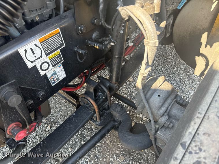 image for item EI4138 2021 Kenworth T680 semi truck