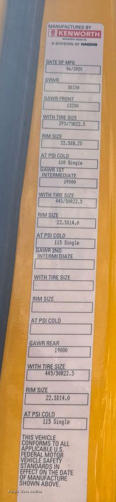 image for item EI4138 2021 Kenworth T680 semi truck