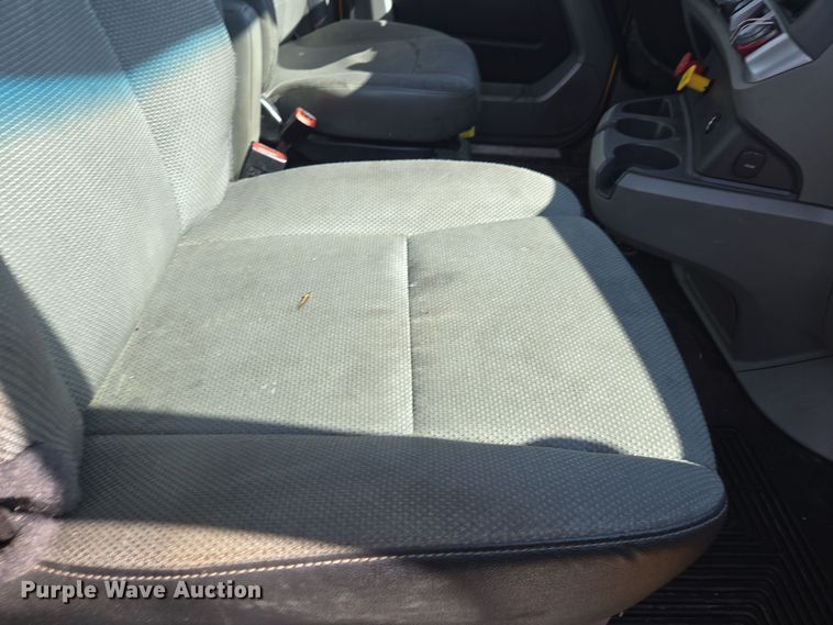 image for item EI4139 2021 Kenworth T680 semi truck