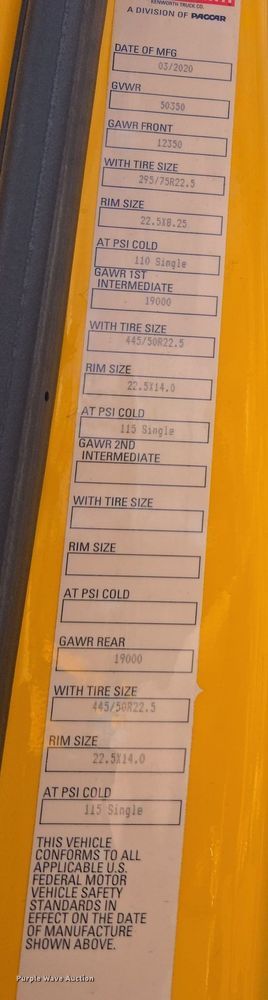 image for item EI4139 2021 Kenworth T680 semi truck