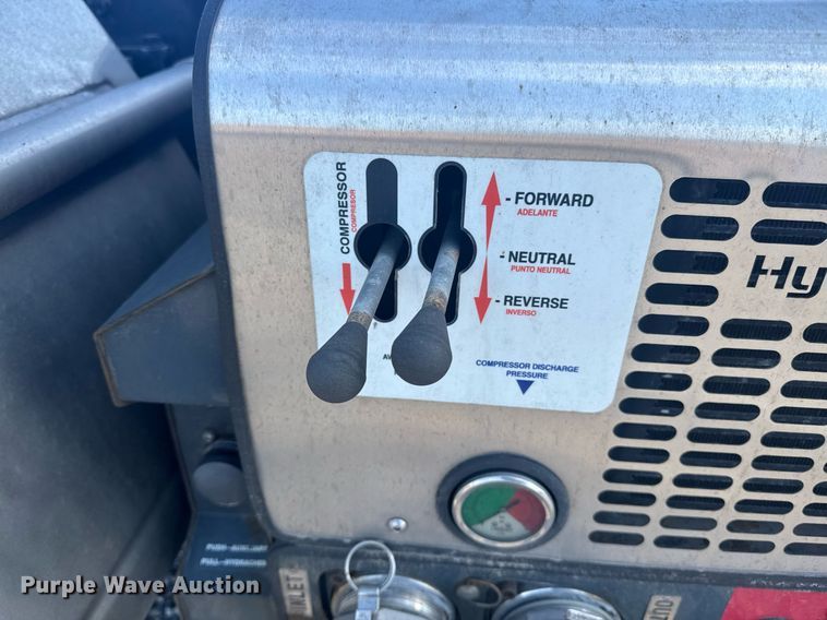 image for item EI4141 2021 Kenworth T680 semi truck