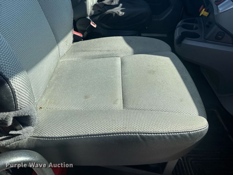 image for item EI4141 2021 Kenworth T680 semi truck