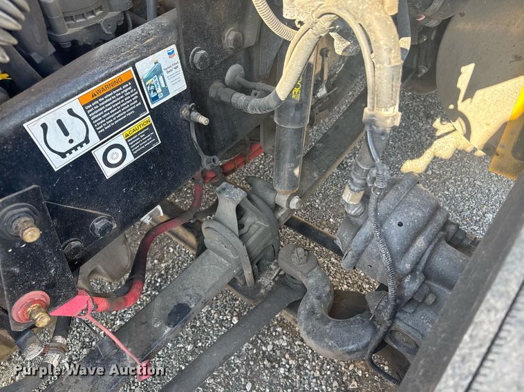 image for item EI4141 2021 Kenworth T680 semi truck