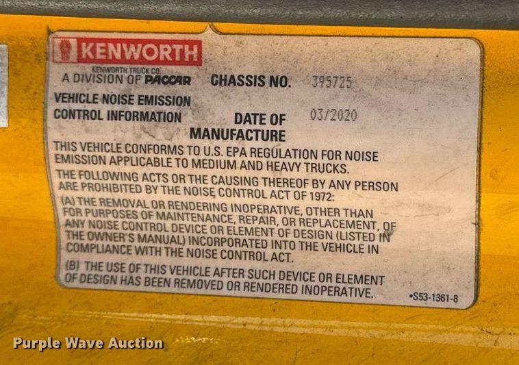 image for item EI4142 2021 Kenworth T680 semi truck