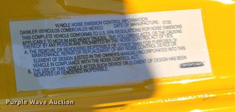 image for item EI4145 2021 Freightliner Cascadia semi truck