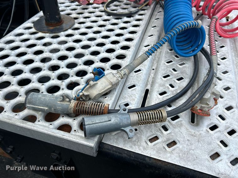 image for item EK2621 2009 Western Star 4900 semi truck