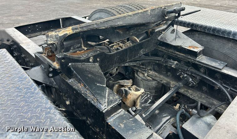 image for item EK2621 2009 Western Star 4900 semi truck