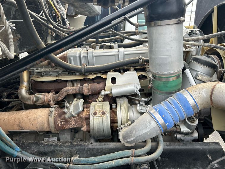 image for item EK2621 2009 Western Star 4900 semi truck