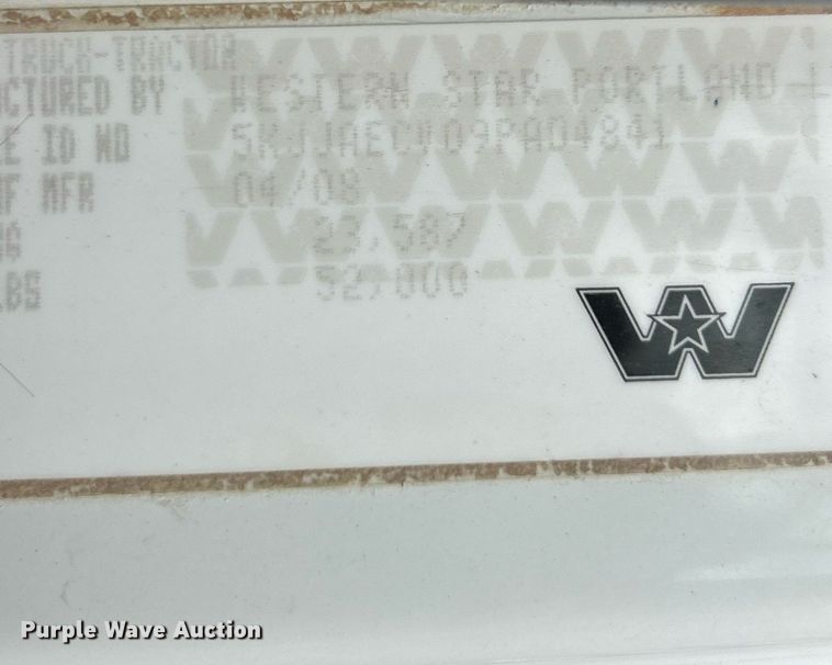 image for item EK2621 2009 Western Star 4900 semi truck