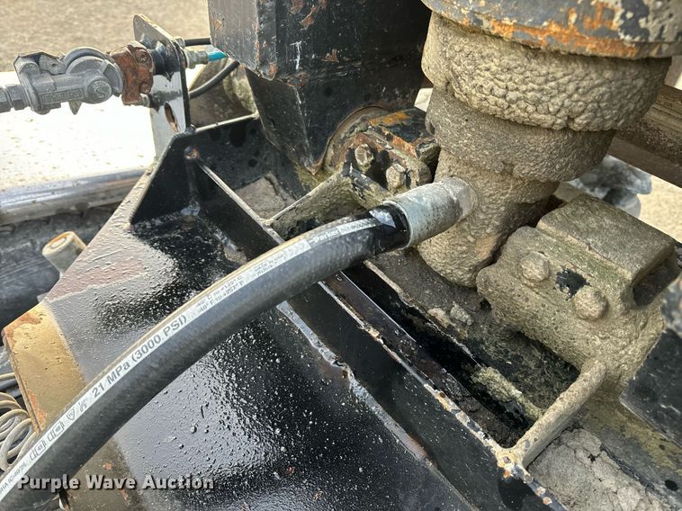 image for item EN5082 2005 Clement RKHSB432 end dump trailer