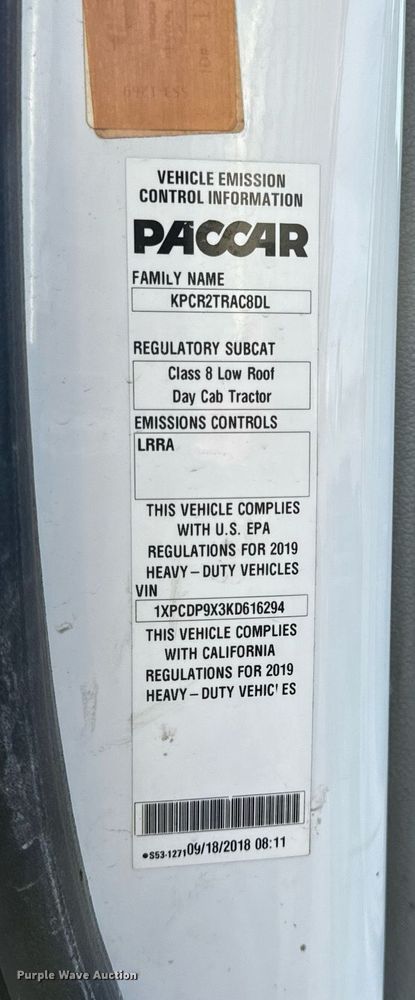 image for item EN5083 2019 Peterbilt 567 semi truck