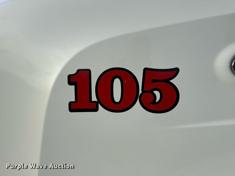 image for item EN5086 2022 Peterbilt 567 semi truck