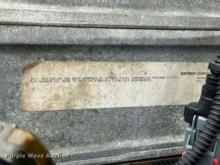 image for item EN5097 2009 Freightliner Columbia semi truck