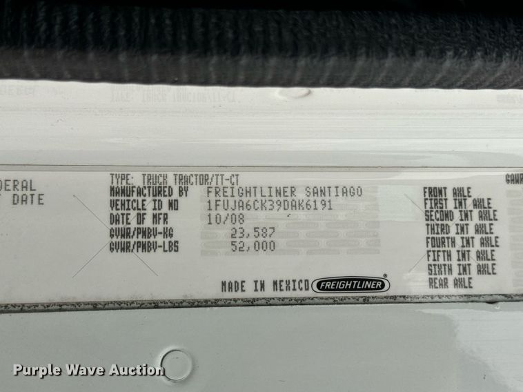 image for item EN5097 2009 Freightliner Columbia semi truck