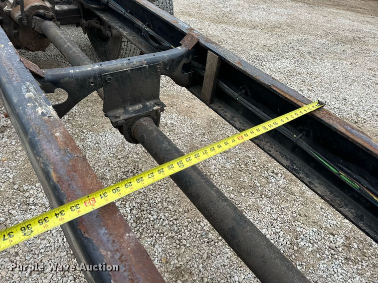 image for item EN5098 2007 International 4400 truck cab and chassis