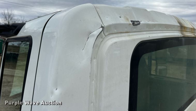 image for item EN5100 2007 International 4400 truck cab and chassis