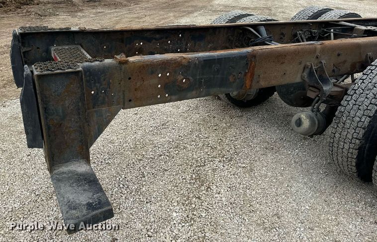 image for item EN5100 2007 International 4400 truck cab and chassis