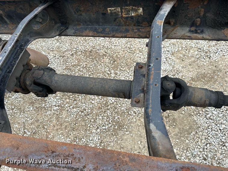 image for item EN5100 2007 International 4400 truck cab and chassis