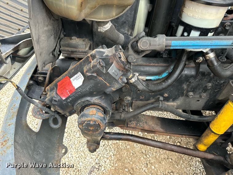 image for item EN5100 2007 International 4400 truck cab and chassis