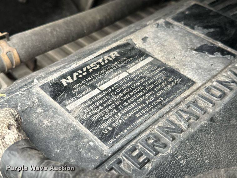 image for item EN5100 2007 International 4400 truck cab and chassis