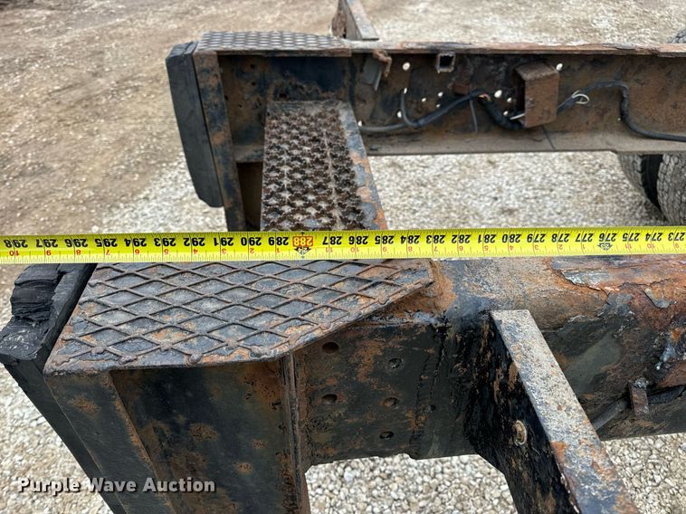 image for item EN5103 2007 International 4400 truck cab and chassis