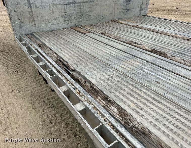 image for item EN5106 2006 Reitnouer DropMizer drop deck equipment trailer