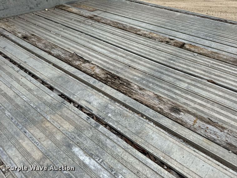 image for item EN5106 2006 Reitnouer DropMizer drop deck equipment trailer