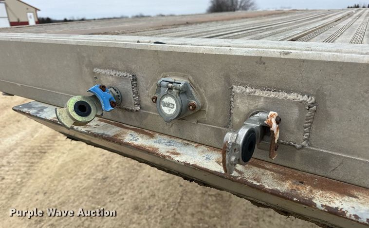 image for item EN5106 2006 Reitnouer DropMizer drop deck equipment trailer