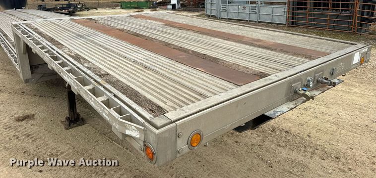 image for item EN5106 2006 Reitnouer DropMizer drop deck equipment trailer