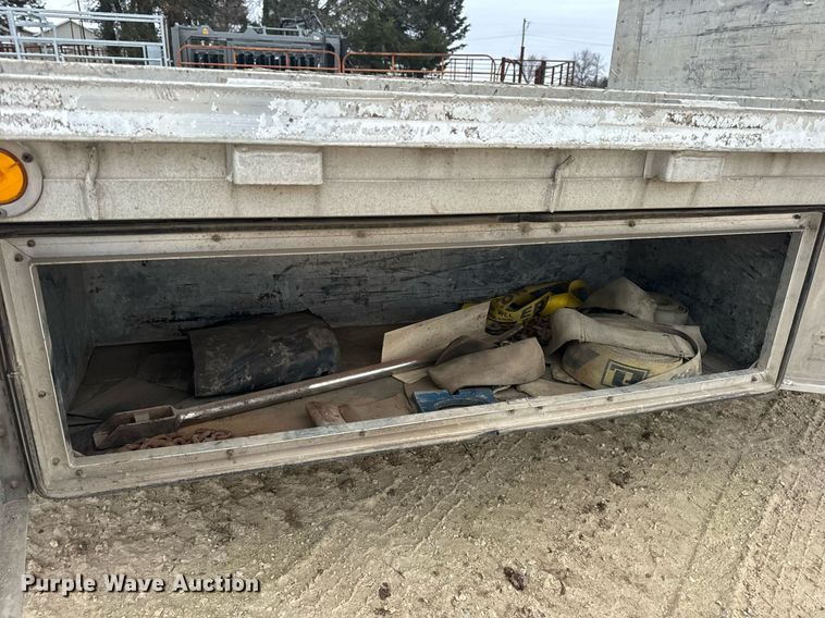 image for item EN5106 2006 Reitnouer DropMizer drop deck equipment trailer