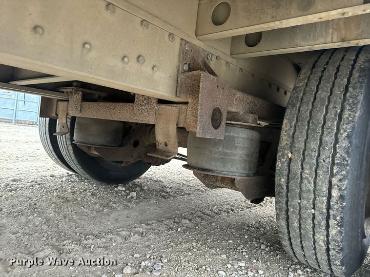 image for item EN5106 2006 Reitnouer DropMizer drop deck equipment trailer