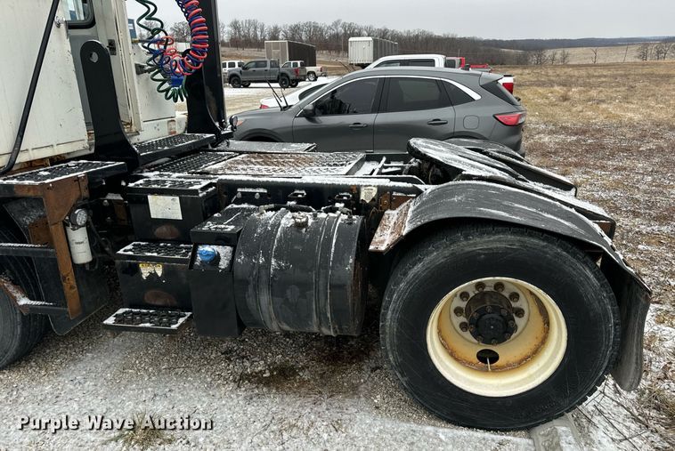 image for item EN5108 2012 Kalmar 4X2 yard truck