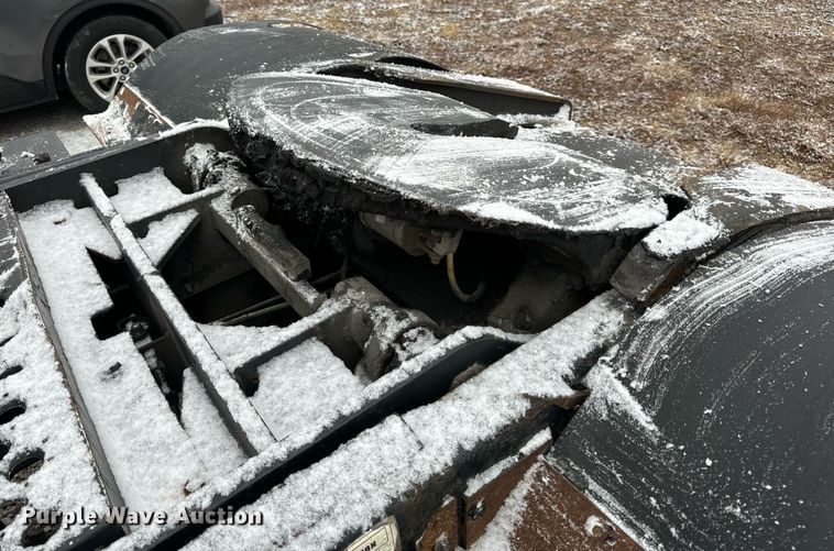 image for item EN5108 2012 Kalmar 4X2 yard truck