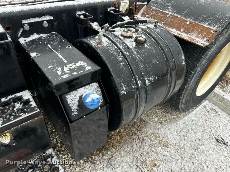 image for item EN5108 2012 Kalmar 4X2 yard truck