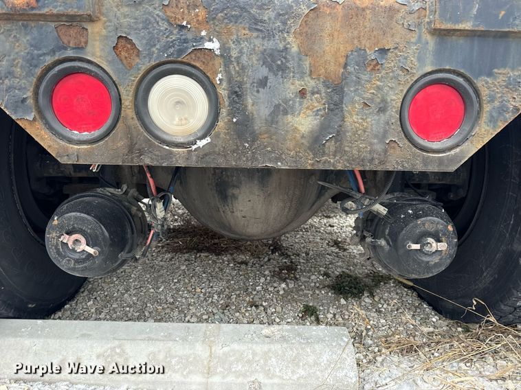 image for item EN5108 2012 Kalmar 4X2 yard truck