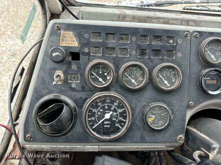 image for item EN5108 2012 Kalmar 4X2 yard truck