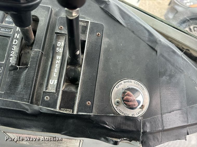 image for item EN5108 2012 Kalmar 4X2 yard truck